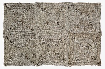 Foto av naturlig matta med flätat sjögräsmönster