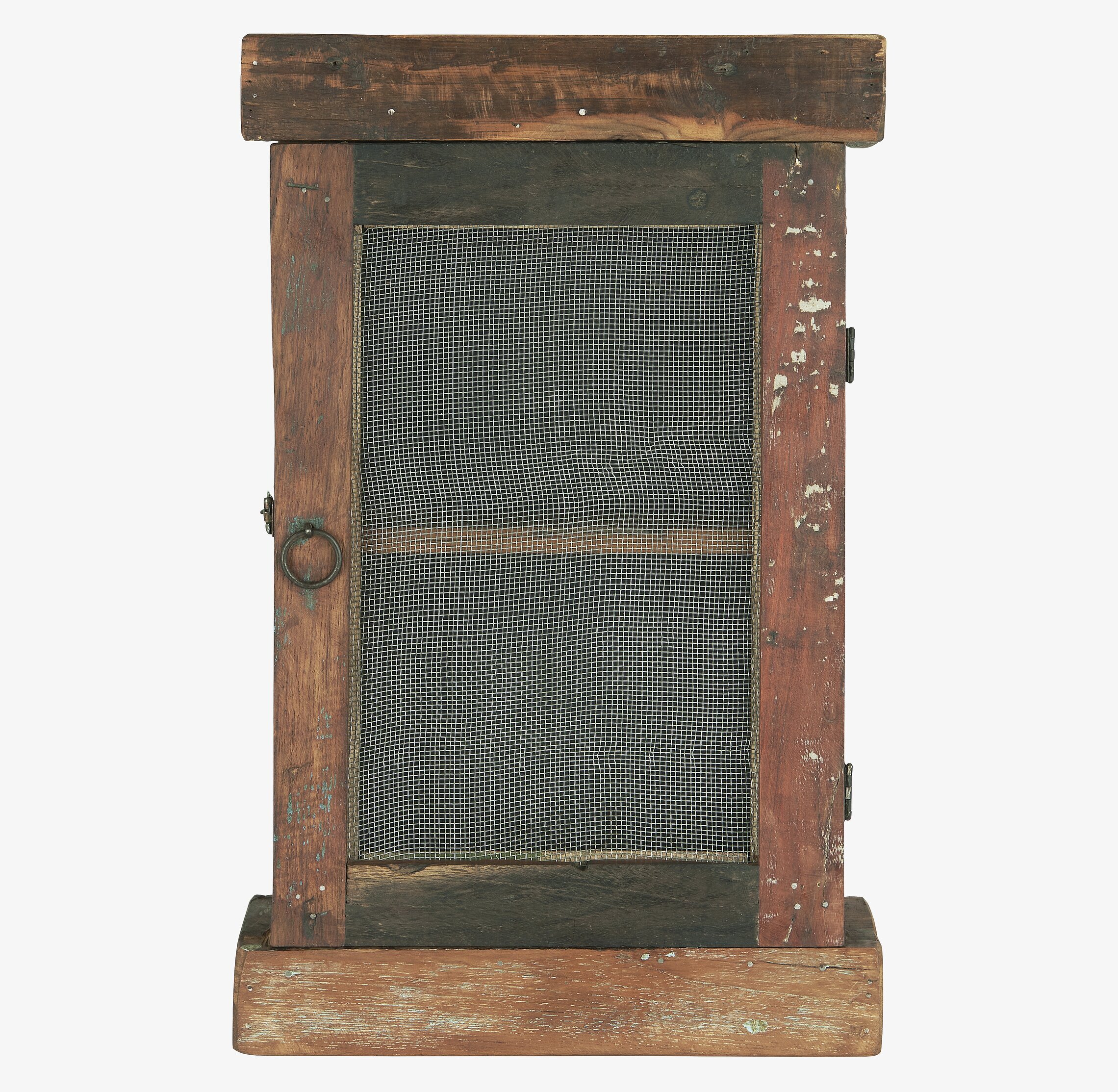 Bild av rustikt väggskåp med nät och trädetaljer