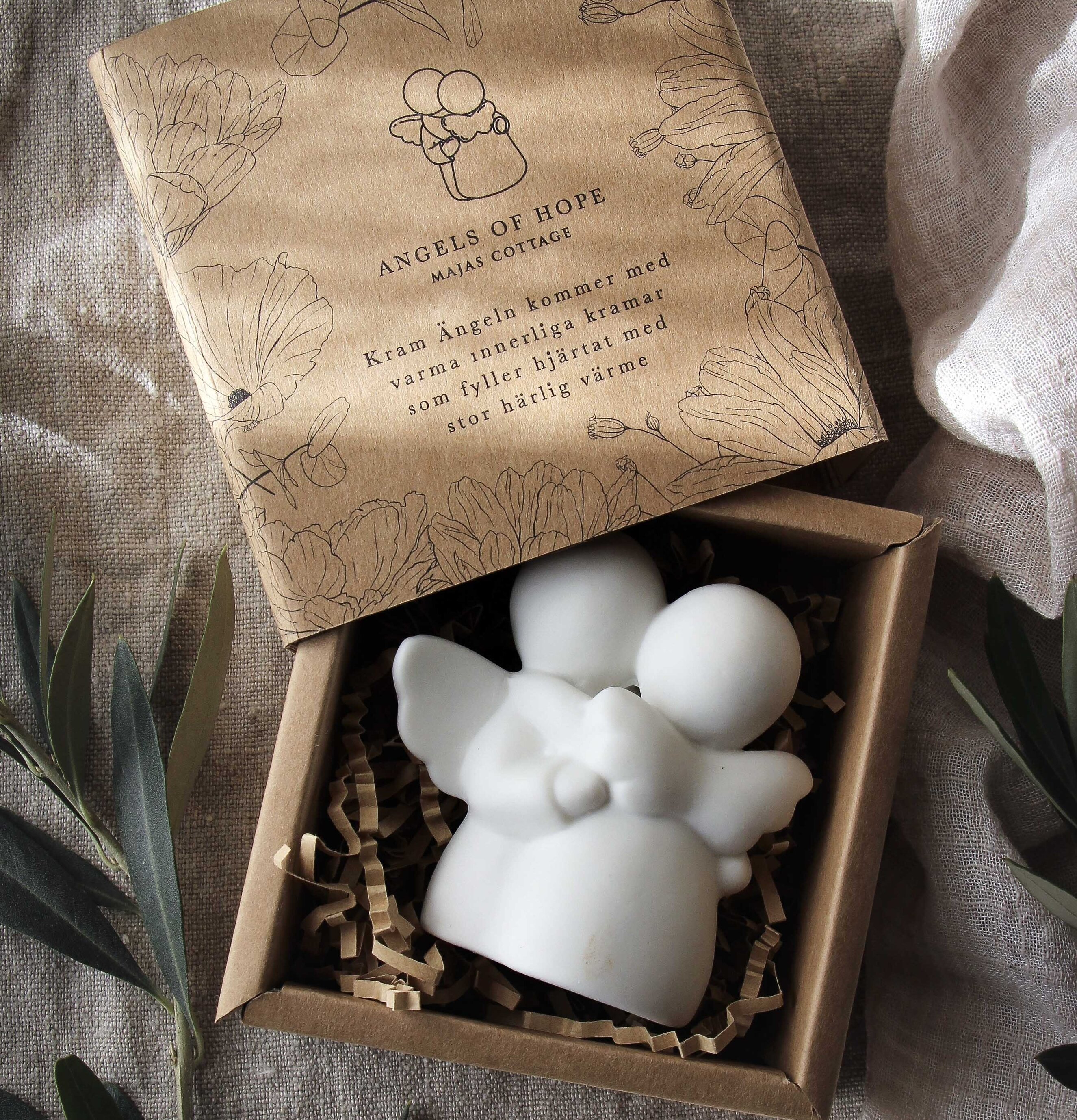 Änglar Kram Inkl Gåvobox från Majas Cottage i naturlig miljö