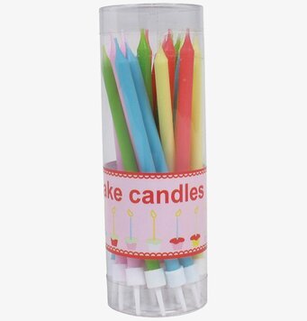 Bild av färgglada tårtljus för festliga tillfällen