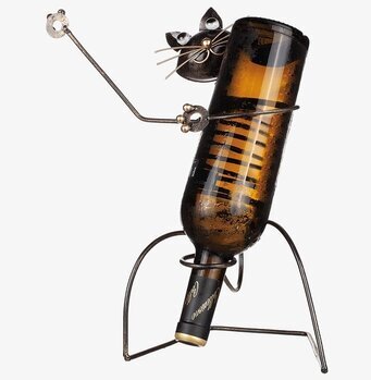 Bild av konstnärligt vinställ i form av en katt