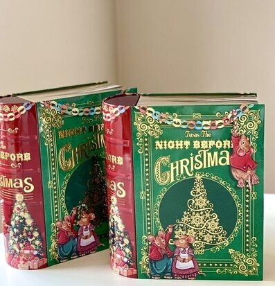 Bild av julig plåtburk utformad som en bok