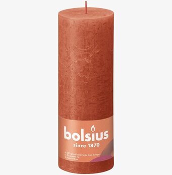Bild av jordigt orange blockljus med hållbar design
