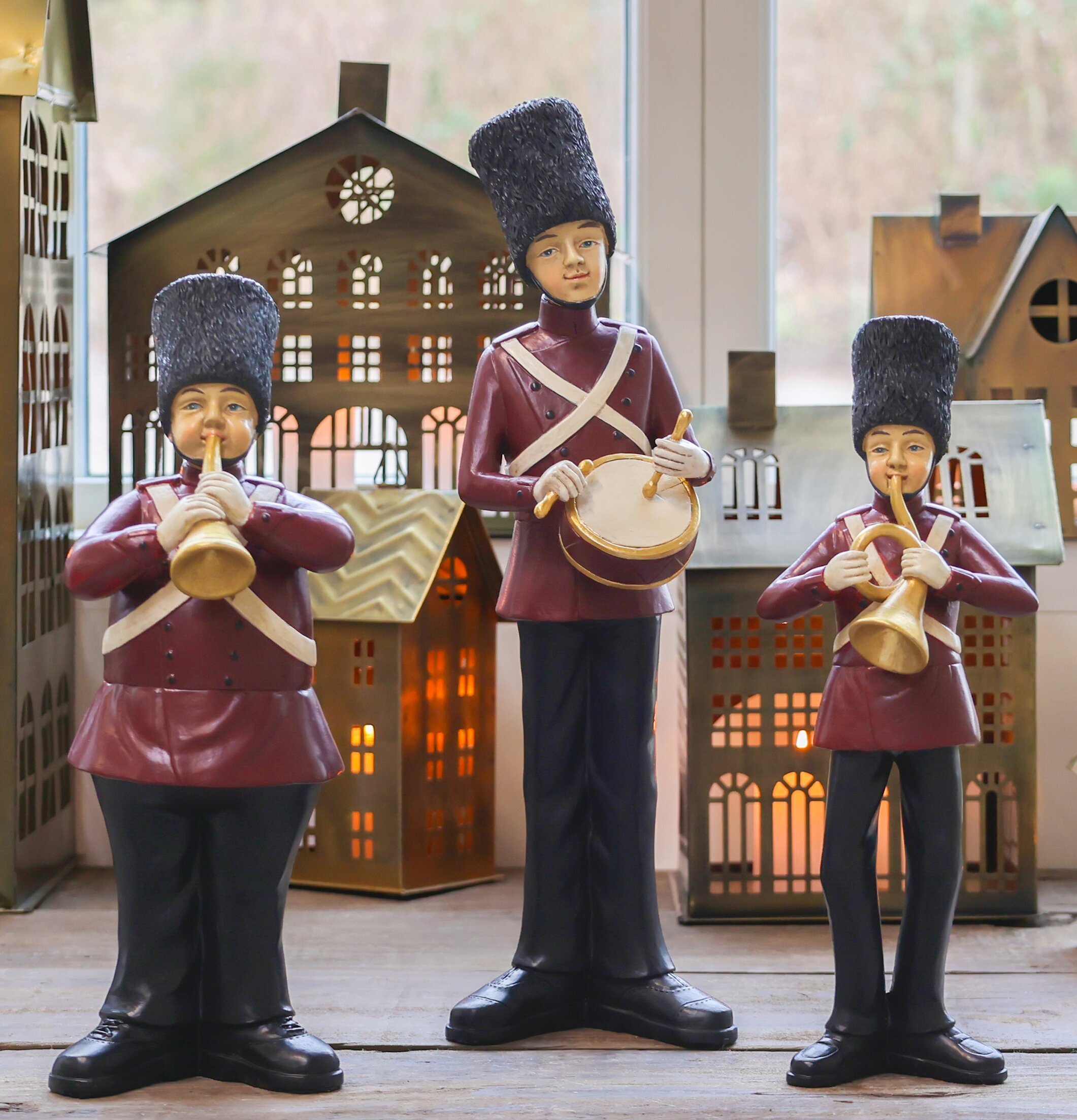 Orkester Vintage Antique Cherry från Chic Antique i detalj