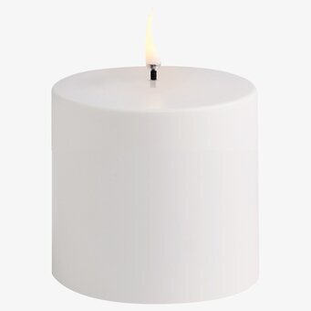 Foto av elegant LED-ljus med varm och inbjudande glöd