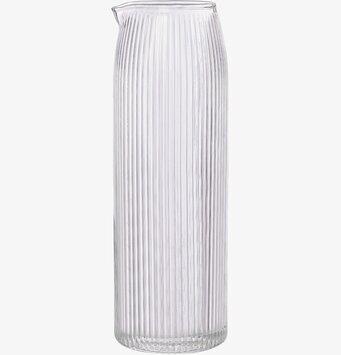 Bild av stilren karaff med elegant och praktisk design