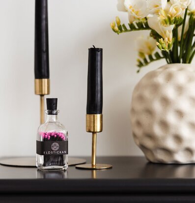 Foto av stilfull inredning med eleganta detaljer