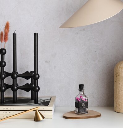 Bild av elegant inomhusmiljö med design och funktion