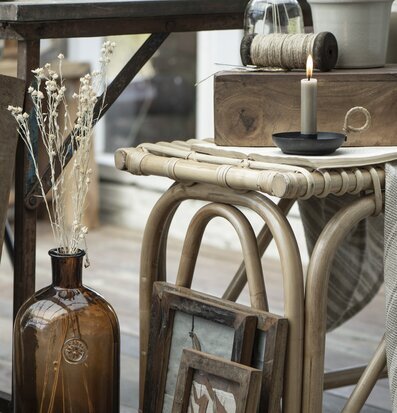 Bild av harmonisk hörna med rustik och naturlig känsla