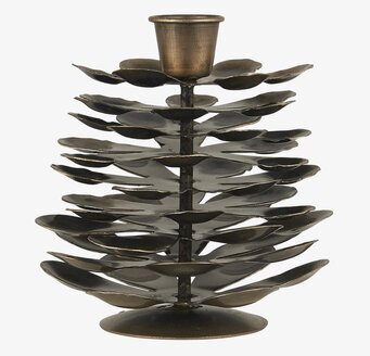 Bild av elegant mässingsljusstake med unik design