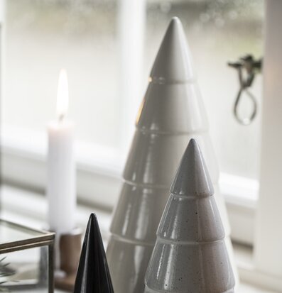 Bild av harmonisk inredning med konformade figurer