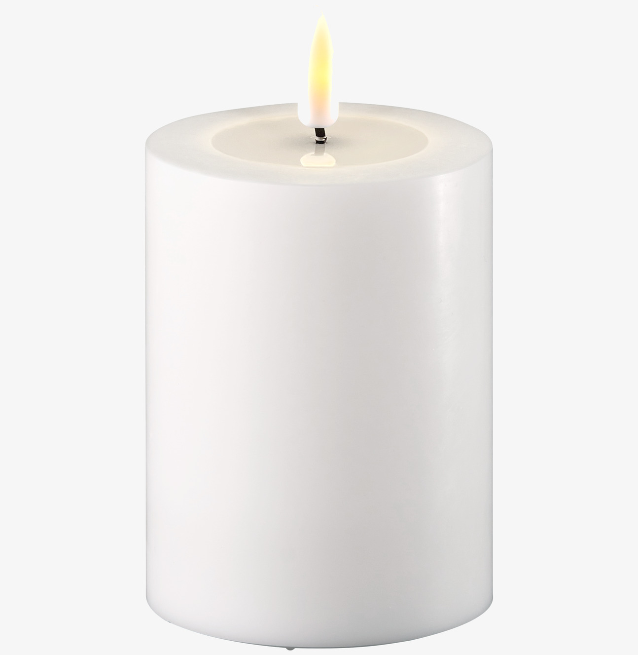 Blockljus LED Vit 7.5x10cm från Deluxe Homeart i vitt vax