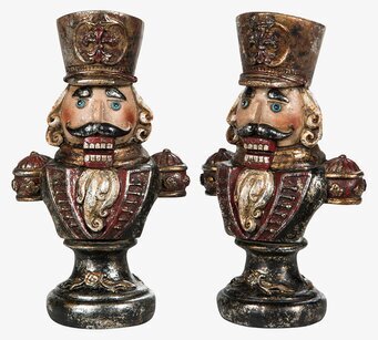 Bild av dekorativ nötknäppare med detaljerad design