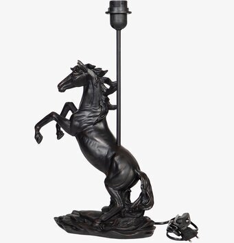 Bild av en unik och detaljrik bordslampa i inredning