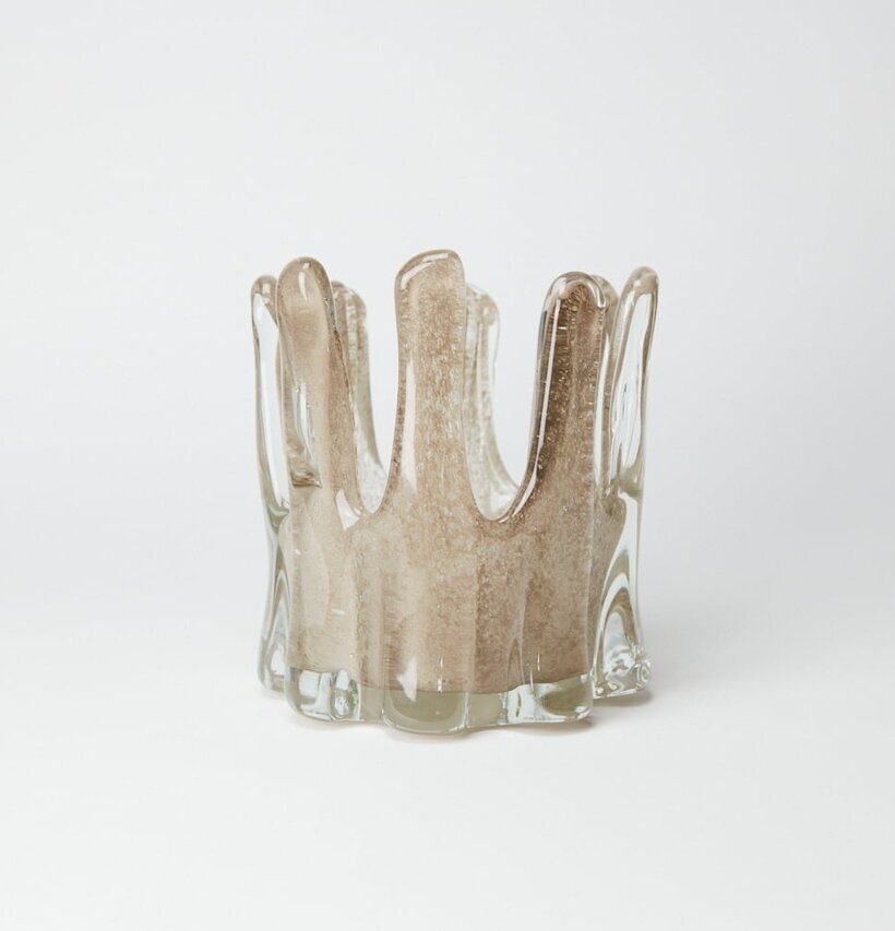 Bild av unik ljuskopp med organisk och modern design