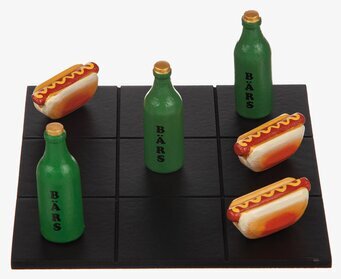 Bild av lekfullt Tre I Rad-spel med matmotiv