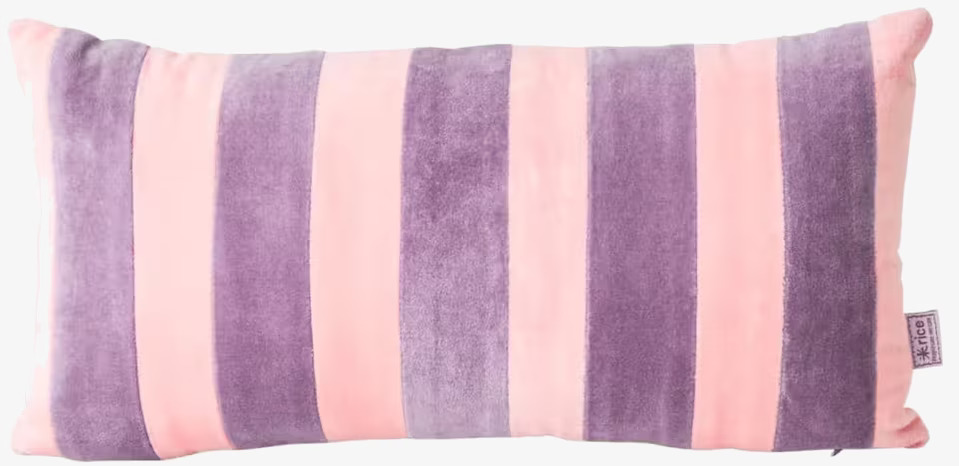 Prydnadskudde Velvet Multi Small från Rice med ränder