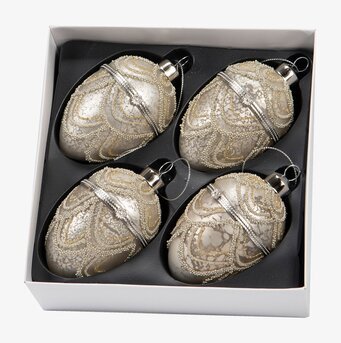 Bild av eleganta påskägg med pärlmönster i champagne