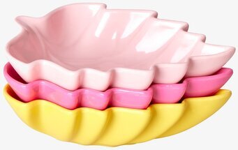 Bild av färgglada lövformade skålar i melamin