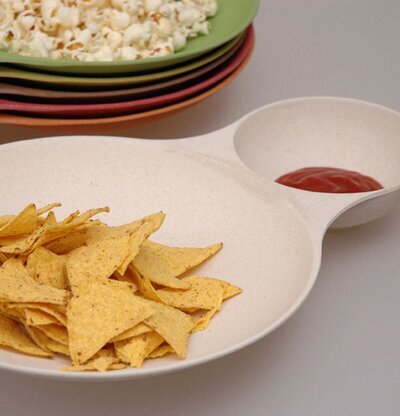 Serveringsskål dubbel från Zuperzozial med två sektioner