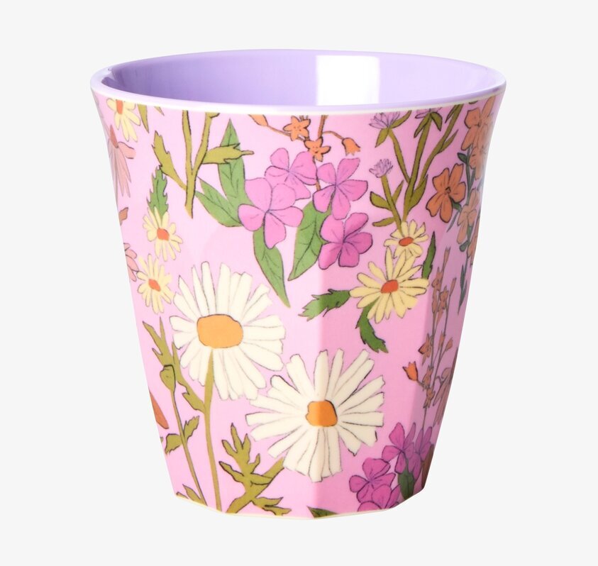 Melaminmugg Daisy Dearest Print från Rice med blommönster