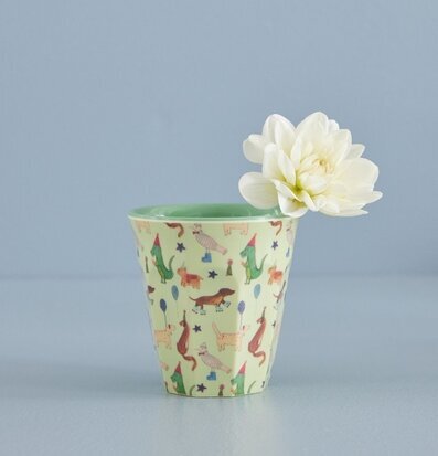 Foto av melaminmugg med livfullt djurmotiv