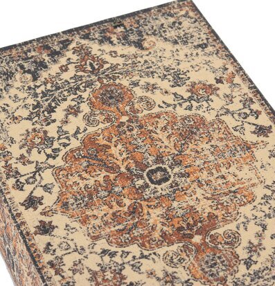 Bild av dekorativ boklåda med orientaliskt mönster