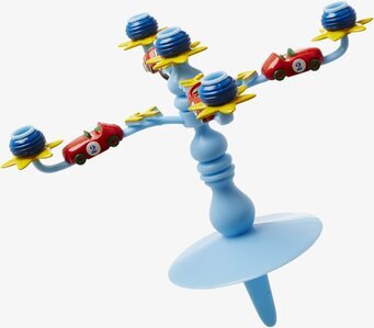 Bild av färgglad och kreativ tårtkandelaber i blått