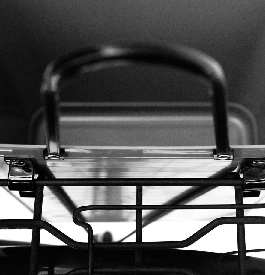 Väska Hög Hinza Svart Med Cykelfäste från Hinza på cykel