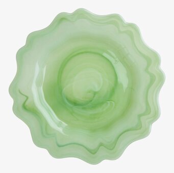 Bild av glasassiett i alabastergrön med vågig kant