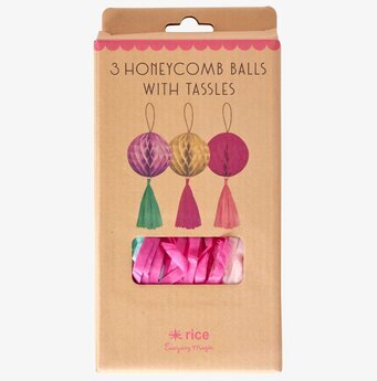 Foto av förpackning med färgglada dekorationer