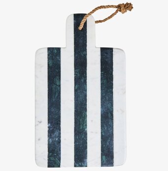 Foto av skärbräda med gröna och vita marmorränder