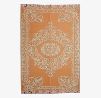 Foto av dekorativ plastmatta i korall och offwhite