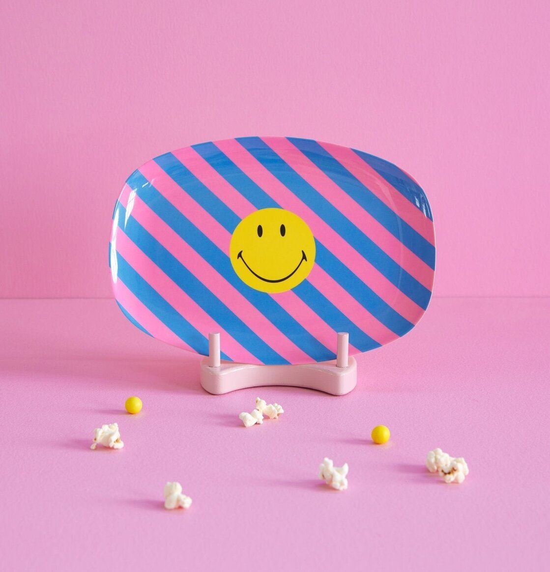 Tallrik Striped Smiley Print från Rice med glada färger