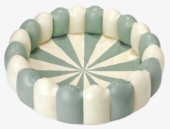 Bild av stilren och funktionell barnpool för trädgården