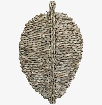 Bild av flätad bordstablett i naturligt material