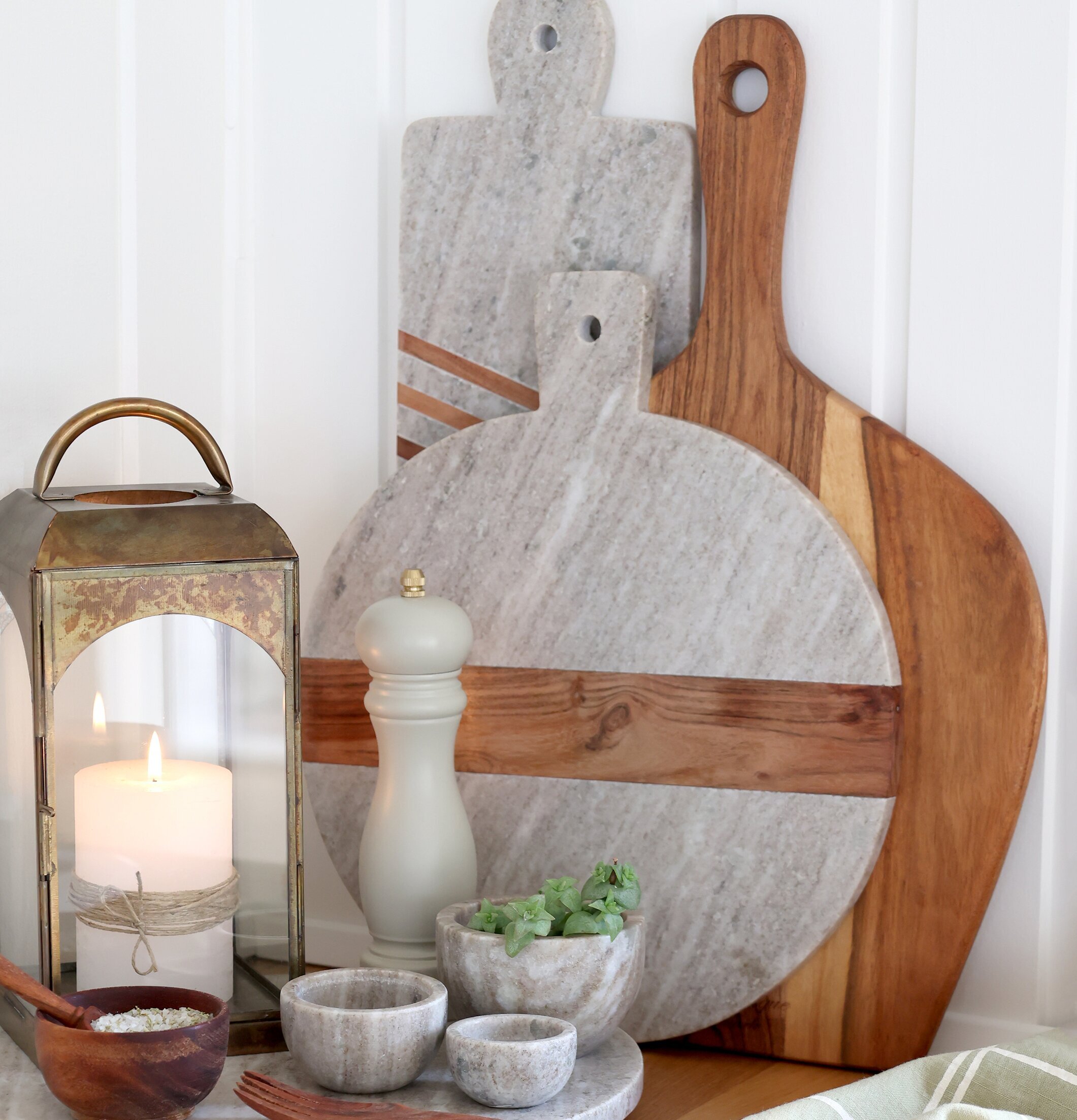 Tapasbricka Marmor Morlaix från Chic Antique med tillbehör