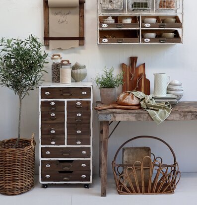 Bild av stilfullt arrangemang med praktiska element