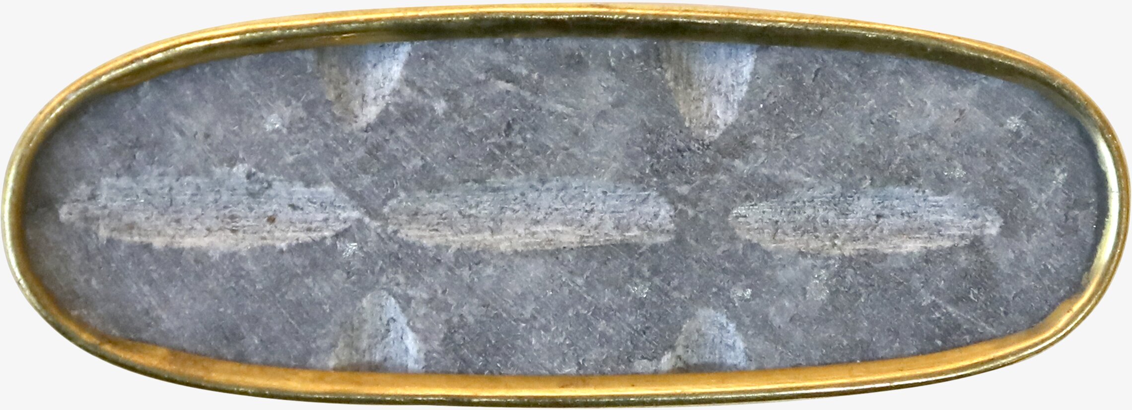 Marmorknopp Mässingskant från Chic Antique i grå marmor