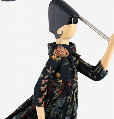 Bild av unik bordslampa med konstnärlig design