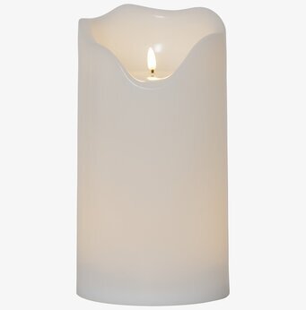 Foto av ett realistiskt LED blockljus med fladdrande låga