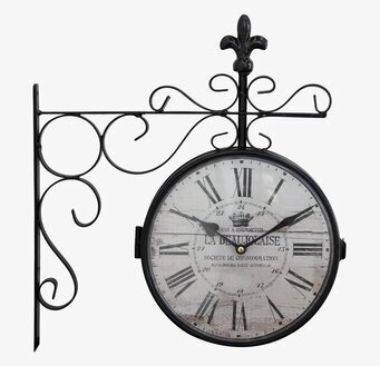 Foto av dubbelsidig väggklocka med vintage-design