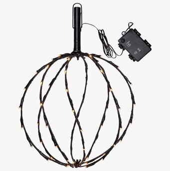 Bild av charmig utomhusdekoration med LED-lampor