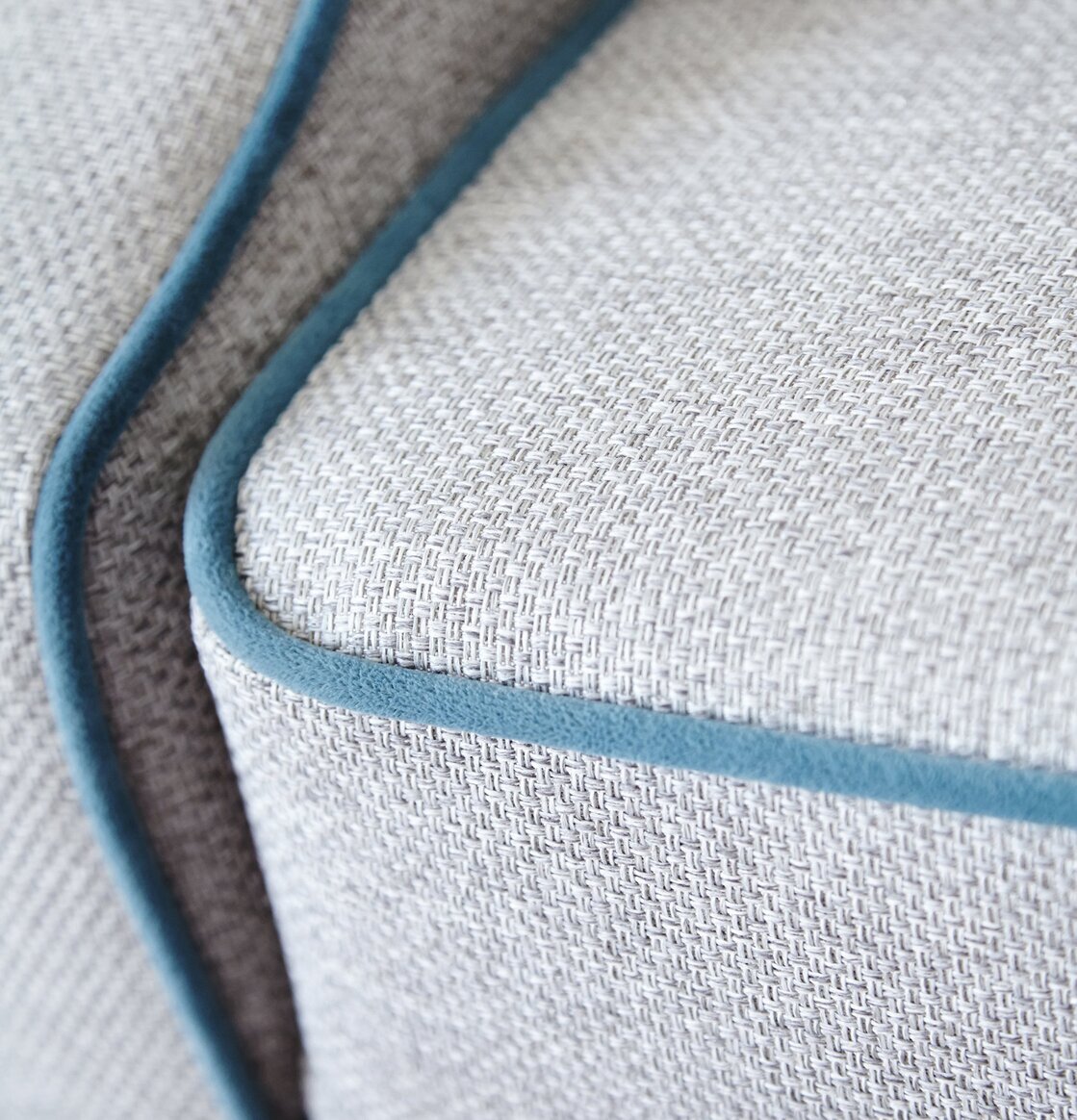 Wing Chair Grey With Petrol Piping från Rice, modern design