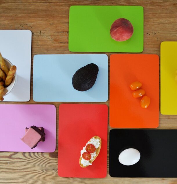 Smörgåsbricka 2-pack från La Shelf i färgglada nyanser