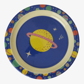 Bild av barntallrik med galaxmönster och planeter