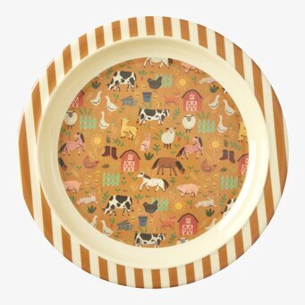 Bild av färgglad och lekfull barntallrik med djurmotiv
