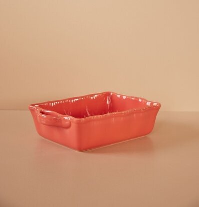 Bild av stor rektangulär ugnsform i korallrosa färg