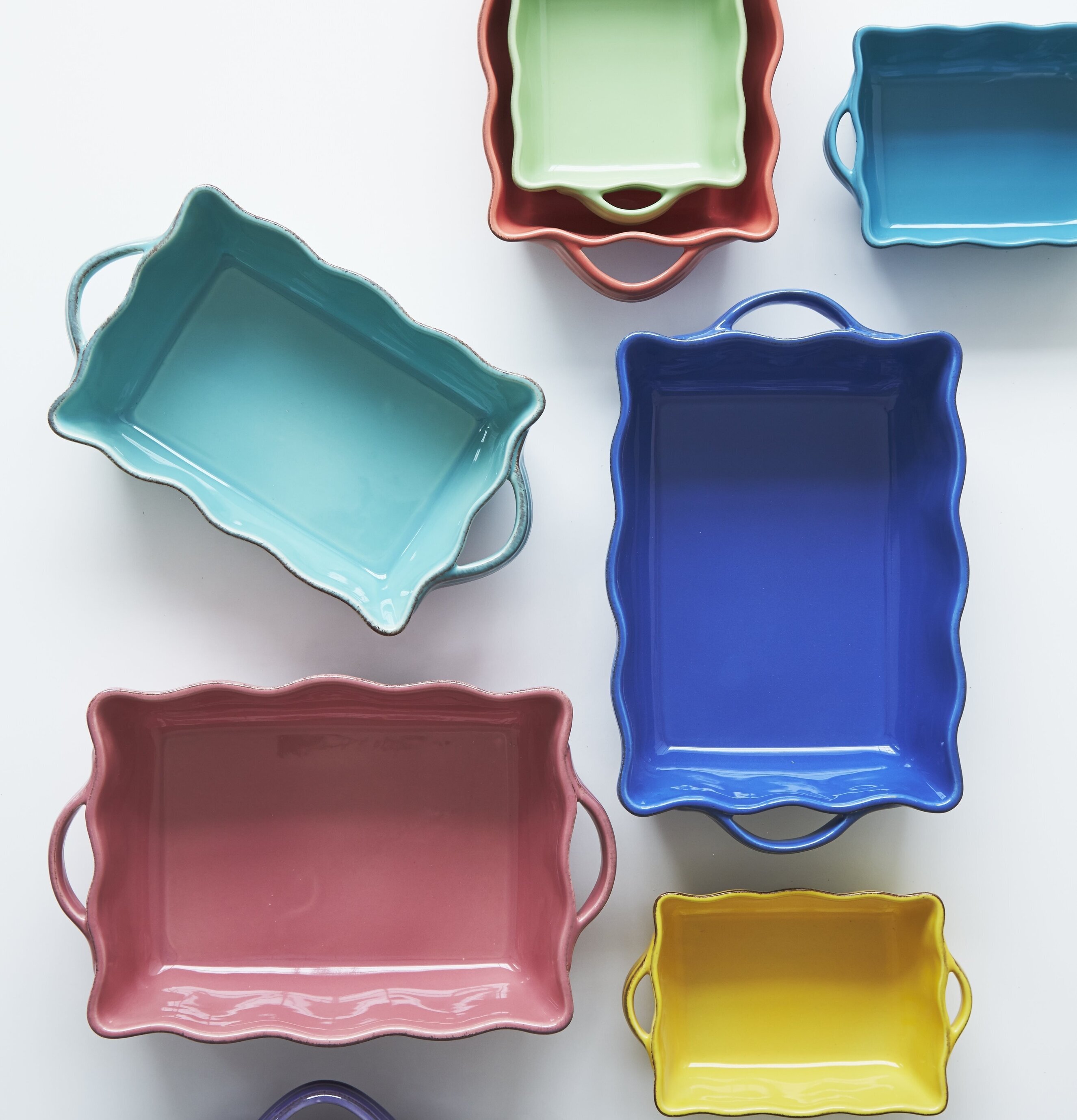 Ugnsform Small Gul från Rice i en färgglad köksmiljö