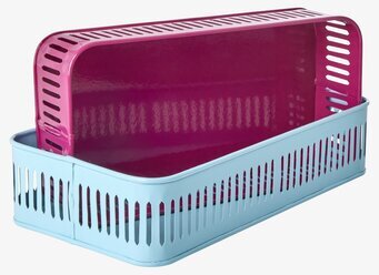 Bild av stilren och praktisk plåtbricka i mint och lila